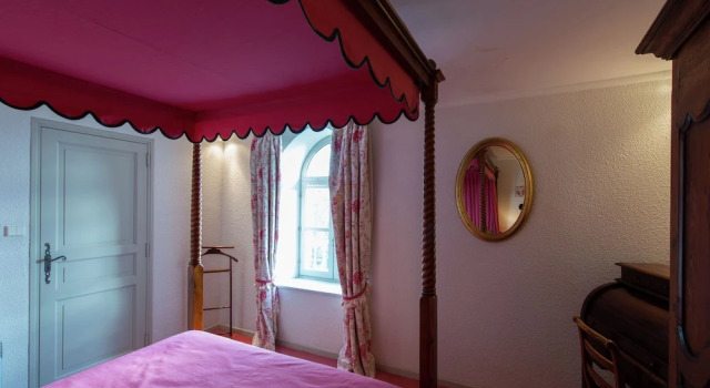 Deluxe Apartment in Saint-clair With Swimming Pool, Prenota Appartamento Saint-Clair-du-Rhone Ardèche