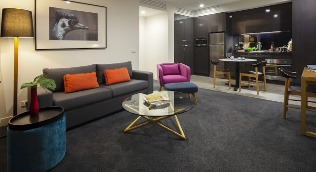 Апартаменты Luxury East Hotel and Apartments