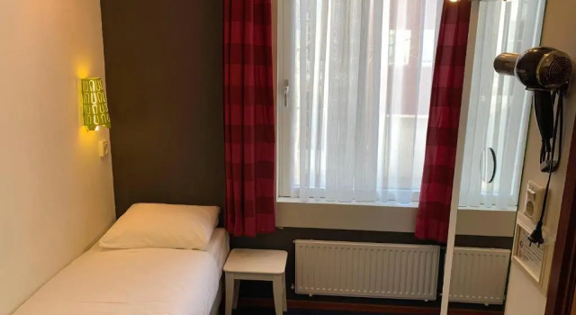 Одноместный номер Standard Hotel Oorsprongpark City Centre Utrecht