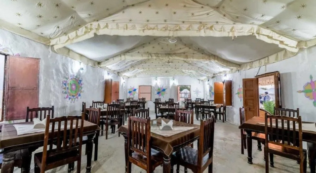 Sahara Desert Camp, Забронировать Отель Отели штата Раджастхана с парковкой, Парковка