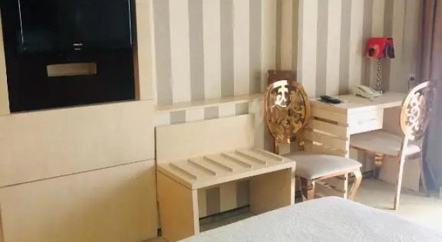 Номер Deluxe Hotel Plaza