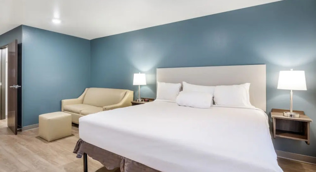 Двухместный номер Standard WoodSpring Suites Libertyville - Chicago