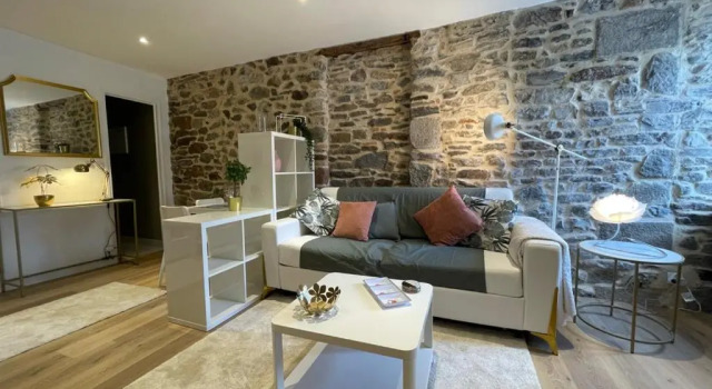 Studio Hypercentre a 1 Mn Plage Et Des Ports
