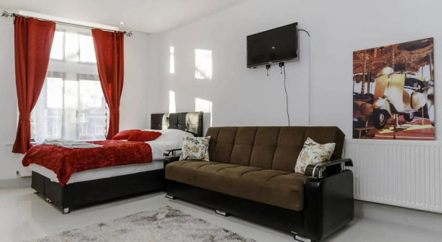 City Gate Serviced Apartments