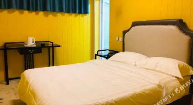 Yanjin Meida Express Hotel, Rezervovat Hotel Xinxiang Henan