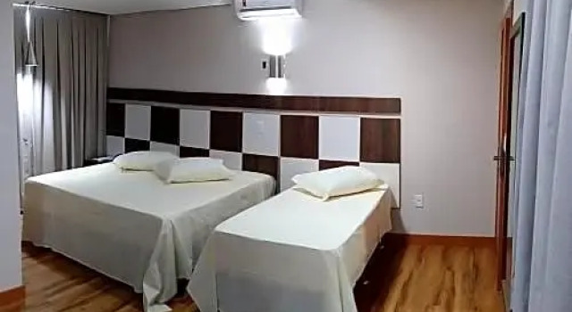 Трёхместный номер Deluxe Hotel Maestro Villa Do Lago Toledo