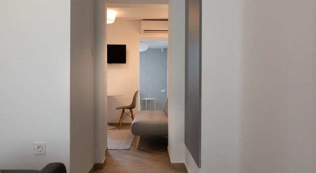 L&B amphitheater apartments
