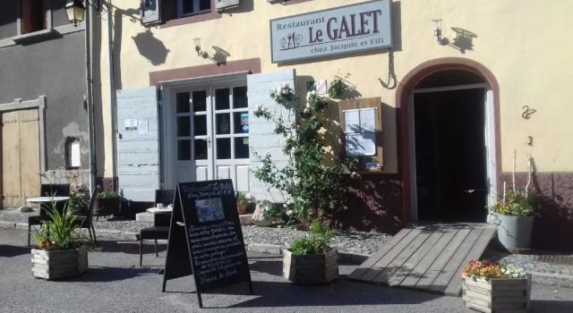 le galet chez Jacquie et Fifi, Prenota Hotel Hotel a Alvernia con parcheggio, Parcheggio