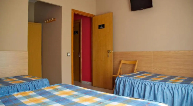 Четырёхместный номер Standard Habitacions Aurora