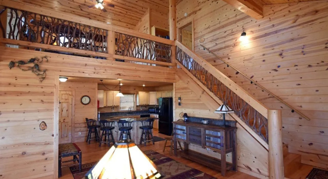 Mountain View Lodge- Blue Ridge, Buchen Sie Ferienhaus Dial USA