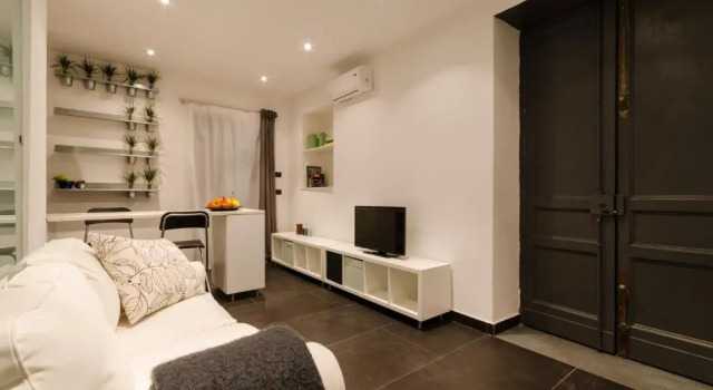 Студия Pietranera Apartments