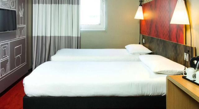 ibis Sheffield City
