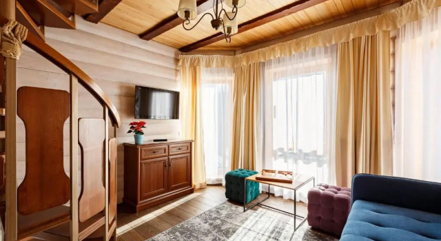 Четырёхместный номер Standard Дуплекс Korona Hotel&SPA