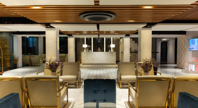 Holatel Hotel Phitsanulok