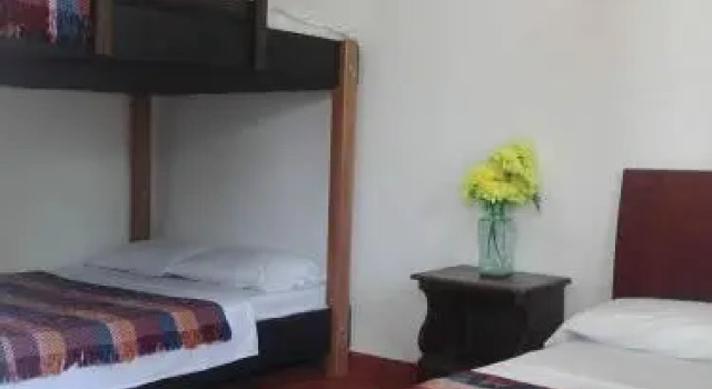Hotel Campestre Los Naranjos, Забронировать Отель Кимбайя 