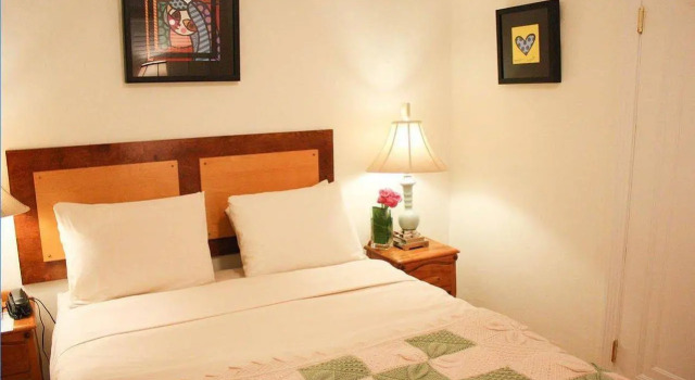 SoBeYou Bed and Breakfast, Varaa Hotelli Hotellit Miami Beach uima-altaalla, Uima-allas