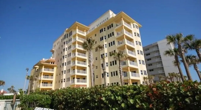 Atlantic Villas 302 Villa 3, Забронировать Вилла Коттеджи Нью-Смирна-Бич, рядом с Баптистская церковь Бичсайд, Коттедж