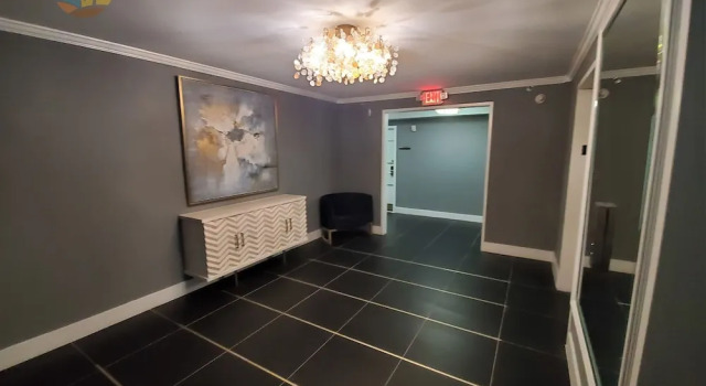 Апартаменты с 3 комнатами Alexander 1121 3 Bedroom Apts by RedAwning