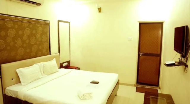 Pan Club Hotel, Rezervovat Hotel Hotely v Gujarat s parkováním, Parkování