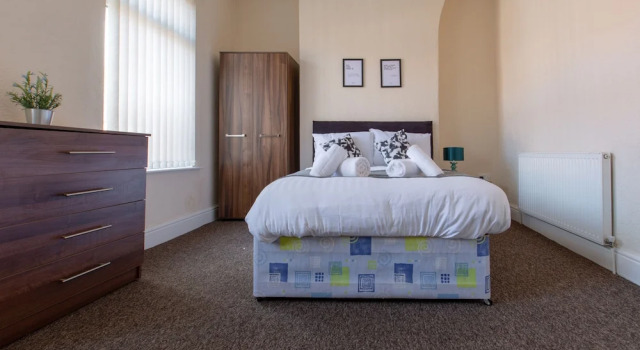 Charming 4-bed, Pet Friendly House in Liverpool