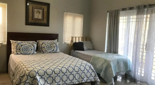 Вилла Alexanders Penthouse on the beach