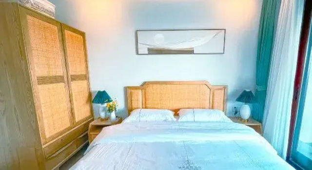 Двухместный люкс Tengchong Jiuduo Hot Spring Hotel (Mayu Valley Hot Spring Town Branch)