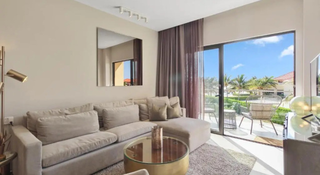 Коттедж Gold Coast Aruba Luxurious Gated Residential and Resort-style Community by Bocobay