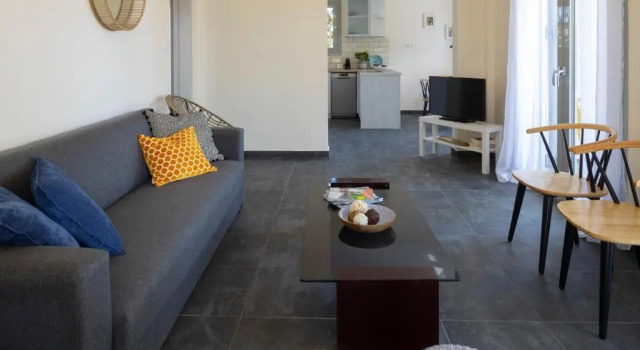 Sunny Sea House, Забронировать Отель Адм. ед. Rafina-Pikermi Острова Саронического залива - Аттика