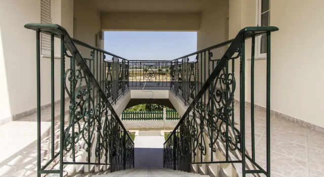 Апартаменты c 1 комнатой с балконом и с видом на море Mediterranean Hotel & Apartments