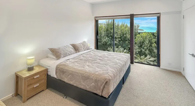 The BoatHouse - Private 4 bedroom house, Забронировать Гостевой дом Гостевые дома Whitsundays, Гостевой дом