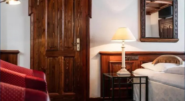 Номер Deluxe Romantik Hotel Zur Schwane