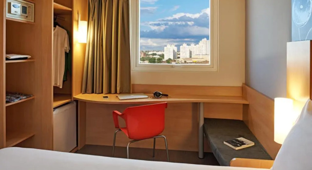 Апартаменты Standard ibis Londrina Shopping