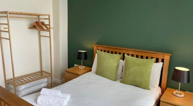 Milton Keynes City Center 2 bed, Забронировать Отель Отели Бакингемшир с парковкой, Парковка