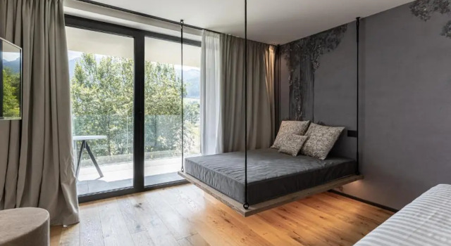 Alpuris - Your Boutique Suite - Hotel B&B, Забронировать Бутик-отель Отели Кавалезе с парковкой, рядом с Cavalese-Fondovalle, Парковка
