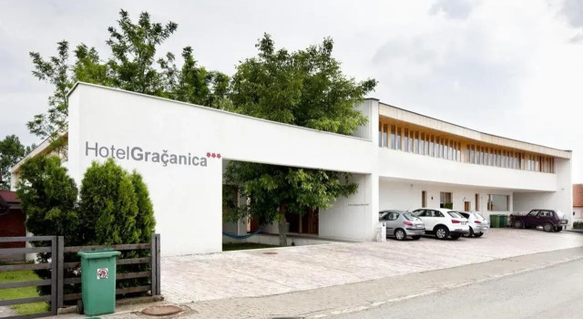 Hotel Gracanica, Book Hotel Gracanica Pristina County