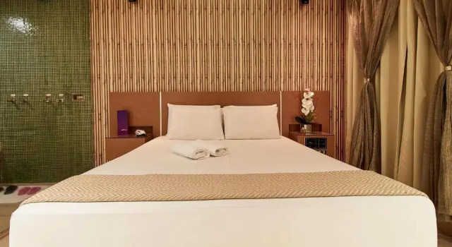 Люкс Deluxe Intense Motel