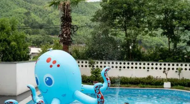 Anji Banshanbanye Bed and Breakfast, Prenota Hotel Hotel a Huzhou con piscina, Piscina