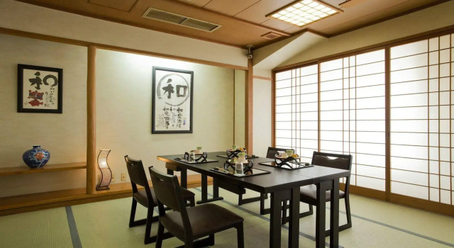 Yamatoya Honten 