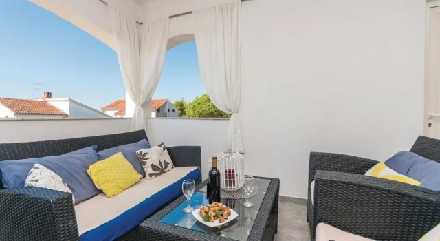 Beautiful Home in Biograd With Wifi and 3 Bedrooms