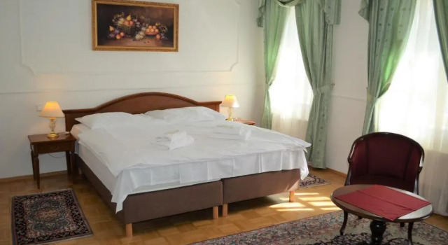 Двухместный номер Superior Hotel Renesance Krasna Kralovna