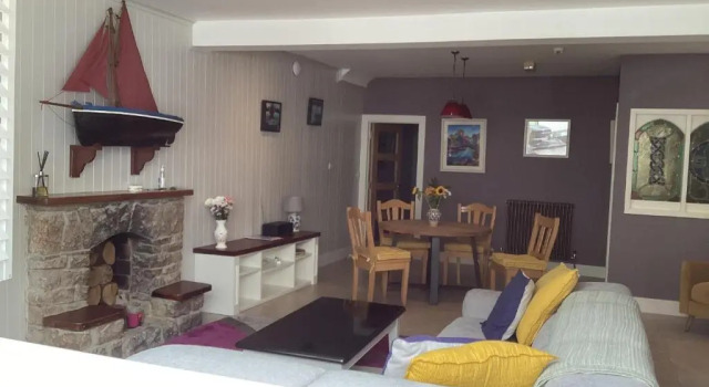 Апартаменты Quayside luxury apartment