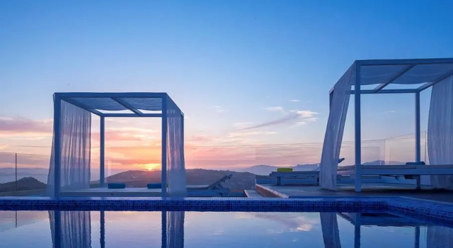 Двухместный полулюкс Colours of Mykonos Luxury Residences & Suites