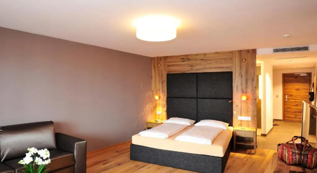 Люкс Hotel Sunnwies