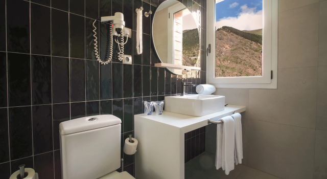 Трёхместный номер Standard Hotel Roc Meler