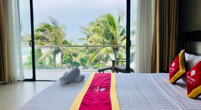 Вилла рядом с пляжем VILLA ARIA RESORT, THE SEA BY 10m,Biển và hồ bơi riêng
