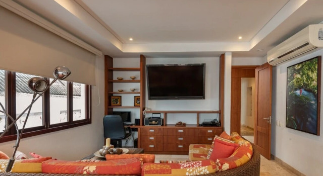Amazing 6BR 2Pools - Sundeck & BBQ, Забронировать Отель Отели Картахены 4 звезды, рядом с Custom's Square, 4*