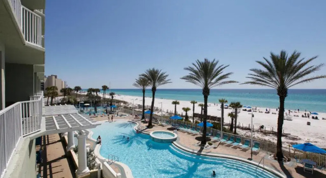 Коттедж Boardwalk Beach Resort by Panhandle Getaways