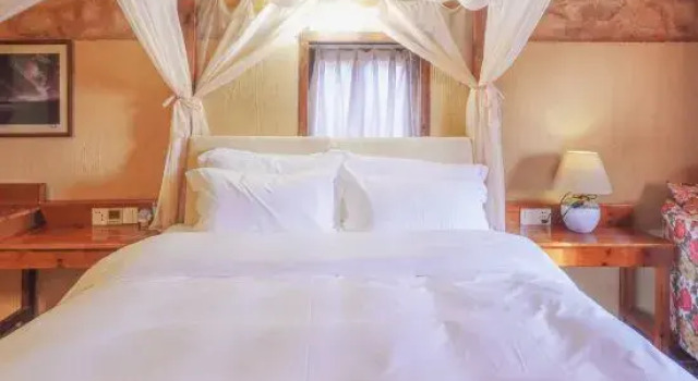Люкс Seamount Life Stone Resort Villa