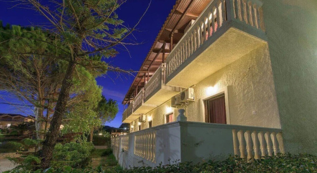 Alba Boutique Apartments