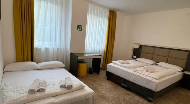 Четырёхместный номер Comfort THE PLACE HOTEL - Frankfurt City Messe